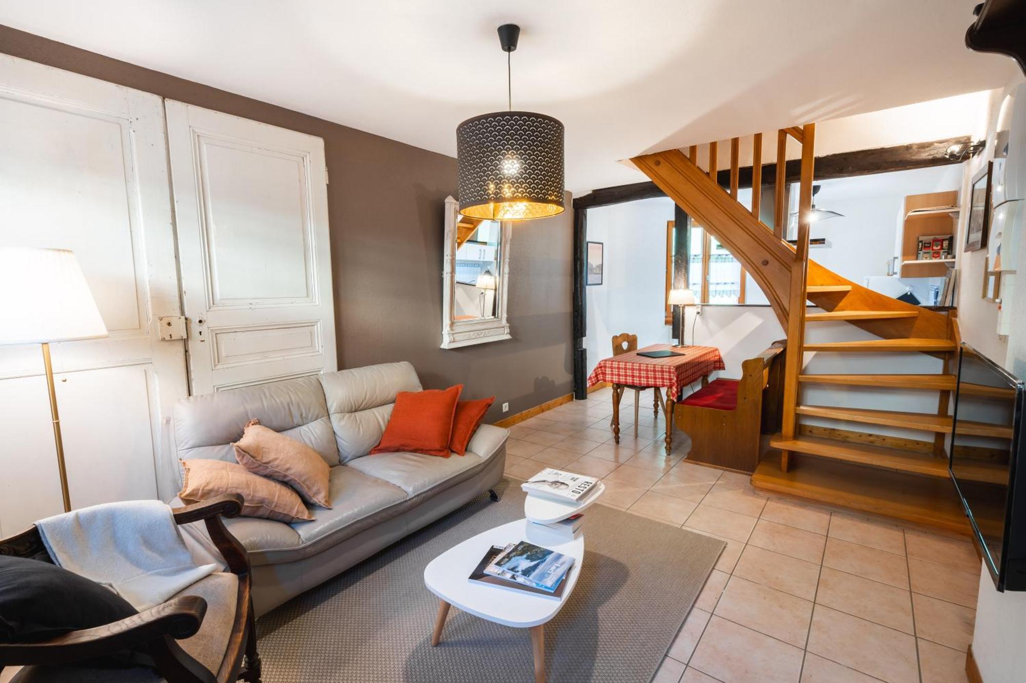 Les Suites - La Cour St Fulrad Saint-Hippolyte  Ngoại thất bức ảnh